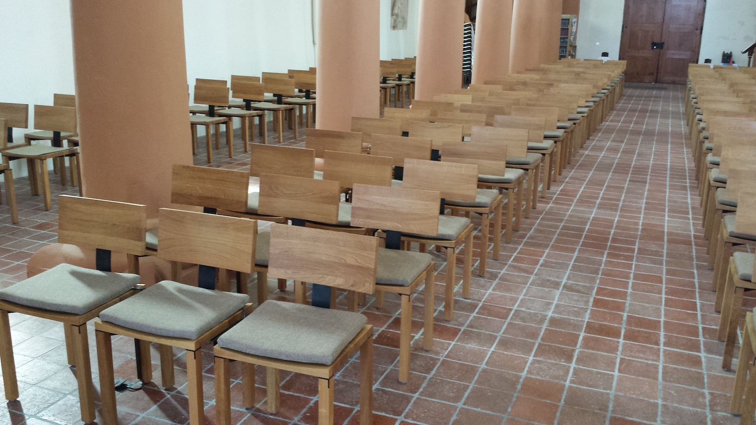 Kirchenstühle